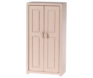 Closet, Mouse in Light Rose
