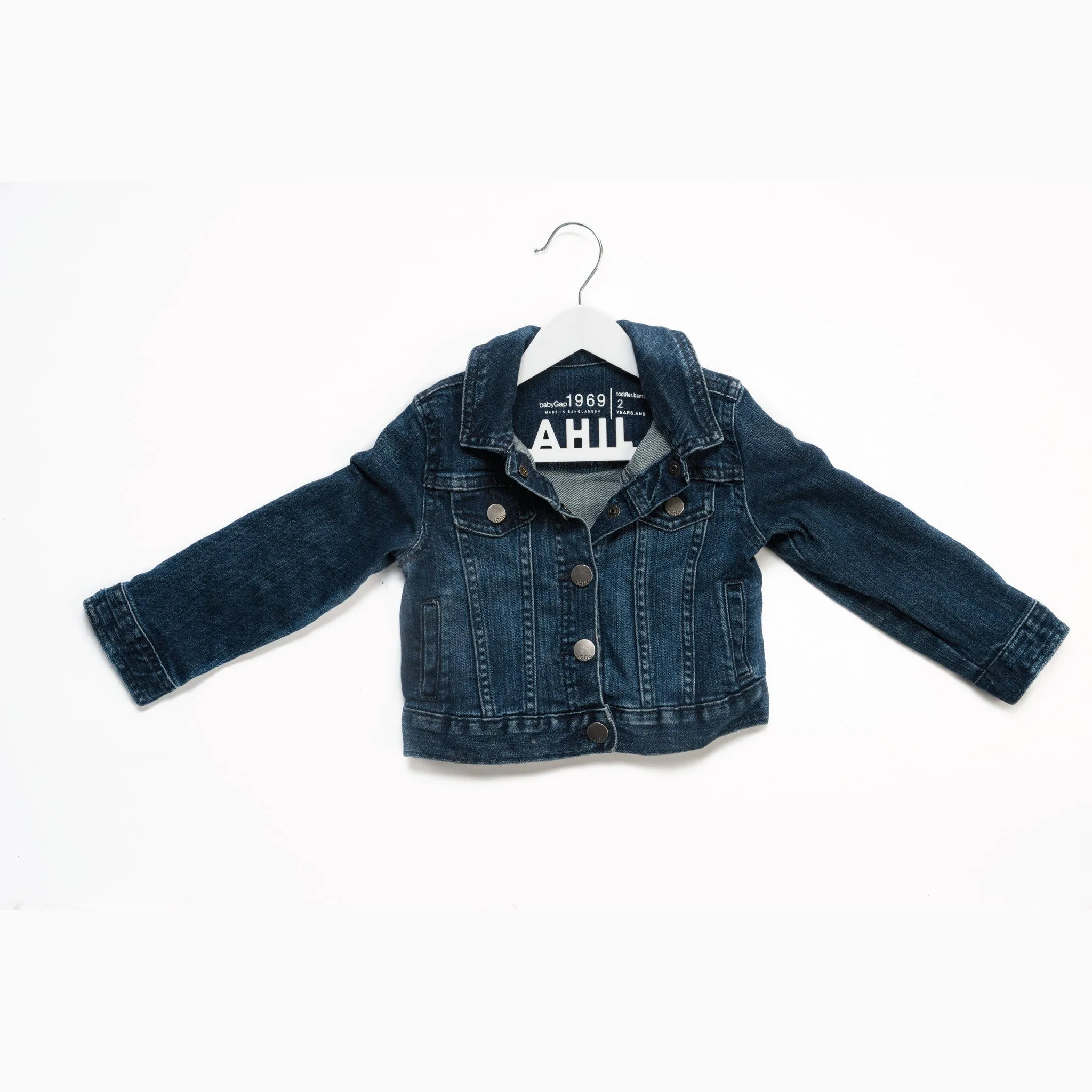 Own Your Hangers <br> <span style="font-size: 10px;">More Colours Available</span>